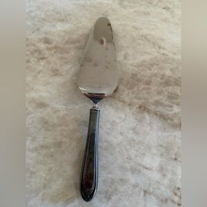 1847 Roger Bros. Vintage cake pie server